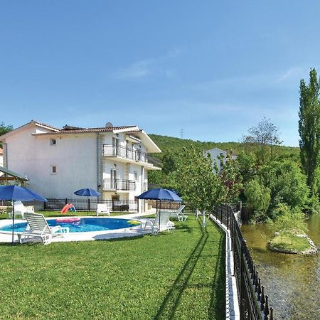 Nice Home In Grab With Wifi Extérieur photo