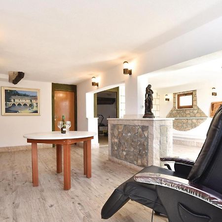 Nice Home In Grab With Wifi Extérieur photo