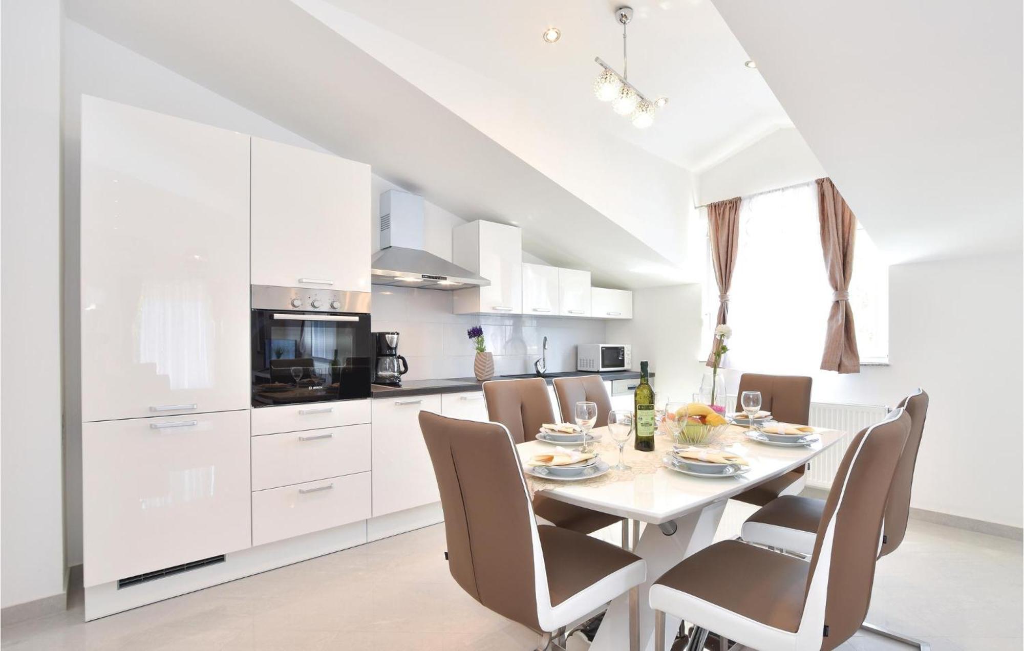 Nice Home In Grab With Wifi Extérieur photo
